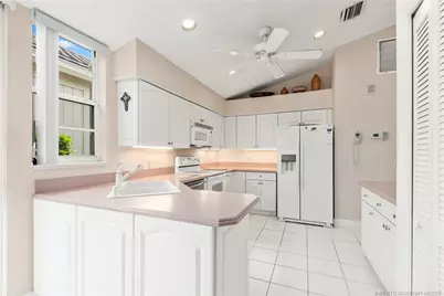 2201 NW Seagrass Drive, Palm City, FL 34990 - Photo 6