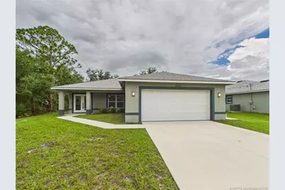 8666 100th Avenue, Vero Beach, FL 32967 - Photo 1