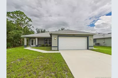 8666 100th Avenue, Vero Beach, FL 32967 - Photo 2