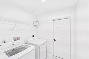 8575 100th Ave, Vero Beach, FL 32967 - Photo 18