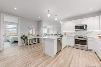 41 SW Seminole Street #410, Stuart, FL 34994 - Photo 2