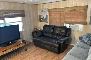 5400 SE Jack Ave, Stuart, FL 34997 - Photo 10