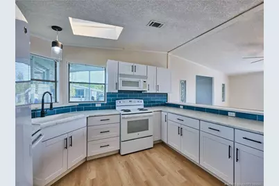 4718 SE Balsawood Terrace, Stuart, FL 34997 - Photo 10