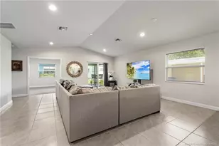 4 La Paloma Ln, Port Saint Lucie, FL 34952 - Photo 10