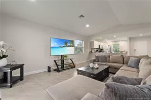 4 La Paloma Ln, Port Saint Lucie, FL 34952 - Photo 12