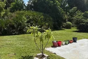 7061 SE Birchwood Ln, Stuart, FL 34997 - Photo 16