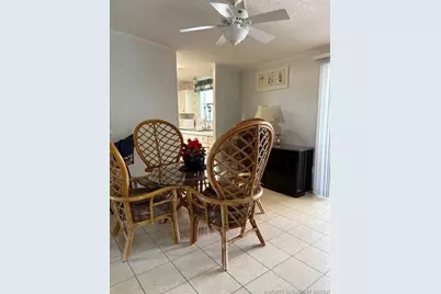 7061 SE Birchwood Lane, Stuart, FL 34997 - Photo 4