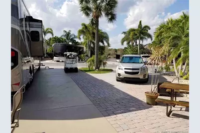 467 NW Sandtrap Lane, Port Saint Lucie, FL 34986 - Photo 1