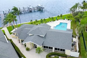 3339 NE Luna Terrace, Jensen Beach, FL 34957 - Photo 4