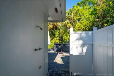 1446 Wyn Cove Drive, Vero Beach, FL 32963 - Photo 58