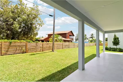 1023 NE Orange Avenue, Jensen Beach, FL 34957 - Photo 58