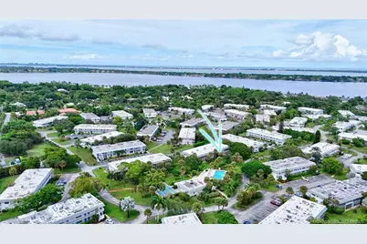 2929 SE Ocean Boulevard #129-4, Stuart, FL 34996 - Photo 30