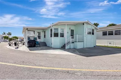 511 Nettles Boulevard, Jensen Beach, FL 34957 - Photo 2