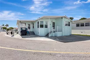 511 Nettles Blvd, Jensen Beach, FL 34957 - Photo 2