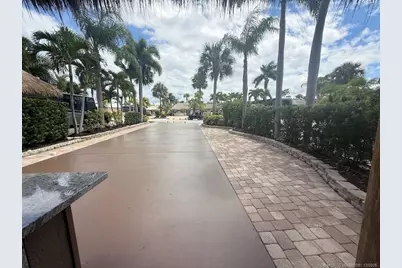 105 NW Boundary Drive, Port Saint Lucie, FL 34986 - Photo 4