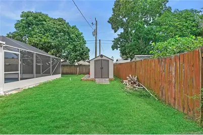 2077 SE Camden Street, Port Saint Lucie, FL 34952 - Photo 28