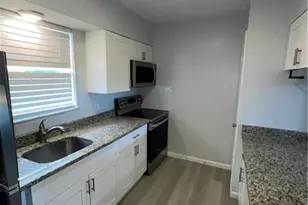 661 Hernando St, Fort Pierce, FL 34949 - Photo 6