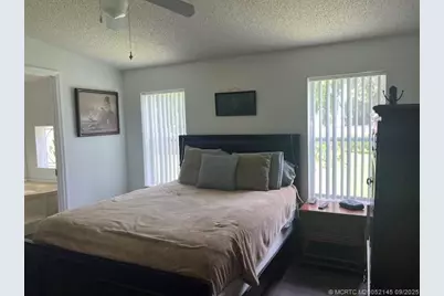 4221 72nd Street N, West Palm Beach, FL 33404 - Photo 4