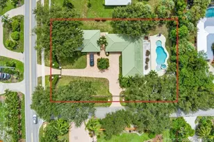 2164 SE St Lucie Blvd, Stuart, FL 34996 - Photo 2