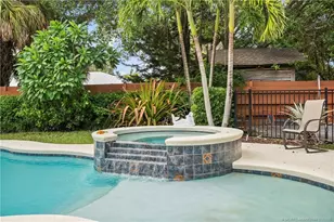 2164 SE St Lucie Blvd, Stuart, FL 34996 - Photo 4