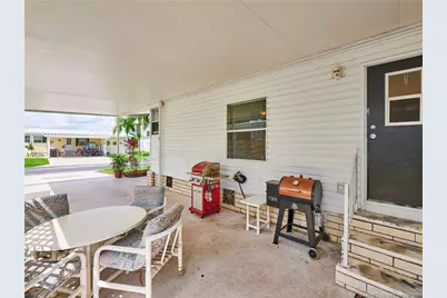 7083 SE Yellowood Lane, Stuart, FL 34997 - Photo 4