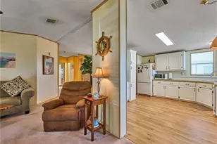 7083 SE Yellowood Ln, Stuart, FL 34997 - Photo 10