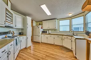 7083 SE Yellowood Ln, Stuart, FL 34997 - Photo 16