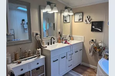 2401 NW 21st Terrace, Boynton Beach, FL 33436 - Photo 18