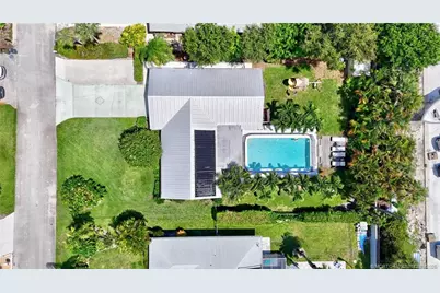 4756 SE Manatee Terrace, Stuart, FL 34997 - Photo 2