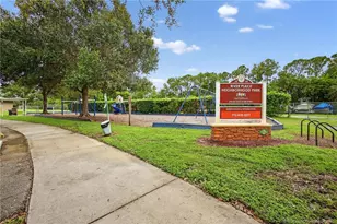 548 NE Canoe Park Cir, Port Saint Lucie, FL 34983 - Photo 52