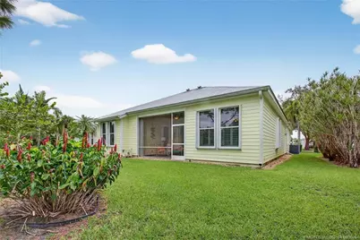 548 NE Canoe Park Circle, Port Saint Lucie, FL 34983 - Photo 34