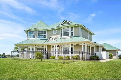 13700 SW Groveside Drive, Stuart, FL 34956 - Photo 32
