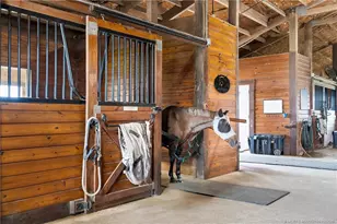 13700 SW Groveside Dr, Stuart, FL 34956 - Photo 12