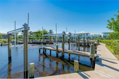 4674 SE Manatee Way, Stuart, FL 34997 - Photo 16