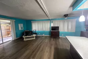 6308 S Ash Ln, Lantana, FL 33467 - Photo 6