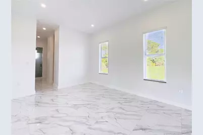 149 SE Cortile Arno, Port Saint Lucie, FL 34952 - Photo 8