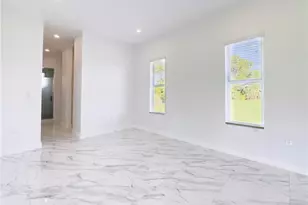 149 SE Cortile Arno, Port Saint Lucie, FL 34952 - Photo 8