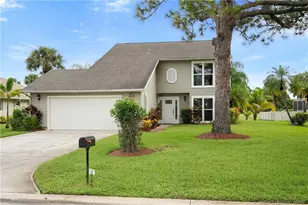 4332 Gator Trace Cir, Fort Pierce, FL 34982 - Photo 8