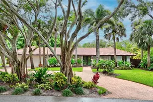 4 Copaire Rd, Sewalls Point, FL 34996 - Photo 1