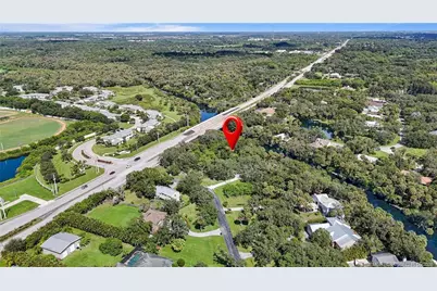 2460 Sweetwater Drive, Fort Pierce, FL 34981 - Photo 8
