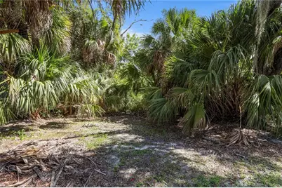 2460 Sweetwater Drive, Fort Pierce, FL 34981 - Photo 12