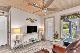 64 NE Acacia Trail, Jensen Beach, FL 34957 - Photo 6