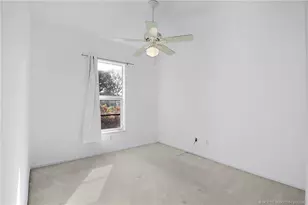 2746 SE Eagle Dr, Port Saint Lucie, FL 34984 - Photo 28