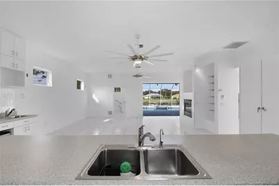 2746 SE Eagle Drive, Port Saint Lucie, FL 34984 - Photo 14