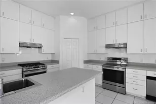 2746 SE Eagle Dr, Port Saint Lucie, FL 34984 - Photo 12