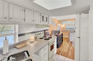 10701 S Ocean Dr, Jensen Beach, FL 34957 - Photo 12