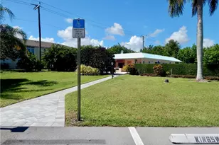 2950 SE Ocean Blvd, Stuart, FL 34996 - Photo 22