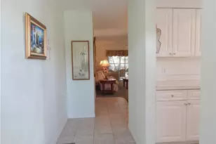 2950 SE Ocean Blvd, Stuart, FL 34996 - Photo 4