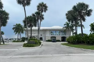 2001 SE Sailfish Point Blvd, Stuart, FL 34996 - Photo 30