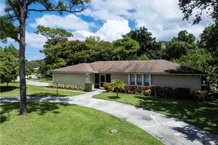 434 NE Acacia Pl, Jensen Beach, FL 34957 - Photo 38